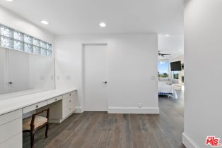 Single Family Residence, 30112 Cuthbert rd, Malibu, CA 90265 - 32