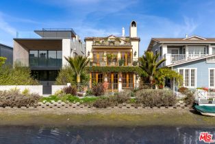 Single Family Residence, 239   Linnie Canal, Venice, CA  Venice, CA 90291