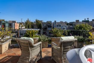 Single Family Residence, 239 Linnie Canal, Venice, CA 90291 - 25