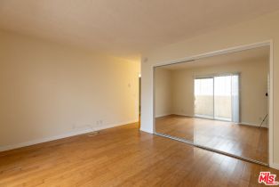 Apartment, 1033 6TH st, Santa Monica, CA 90403 - 15