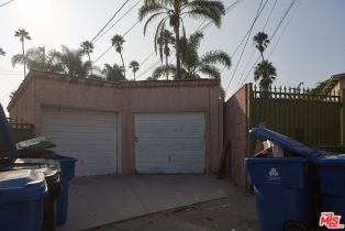 Residential Income, 2300 Pisani pl, Venice, CA 90291 - 21