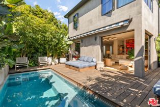 Single Family Residence, 634 Brooks ave, Venice, CA 90291 - 3