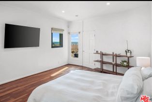 Condominium, 270 Palisades Beach rd, Santa Monica, CA 90402 - 12