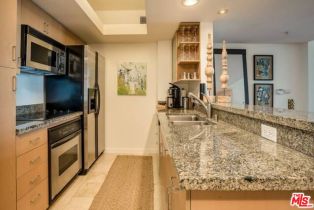 Condominium, 13700 Marina Pointe dr, Venice, CA 90292 - 4