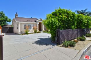 Single Family Residence, 15229 Camarillo st, Sherman Oaks, CA 91403 - 3