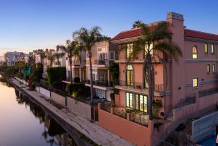 Single Family Residence, 3815 Via Dolce, Marina Del Rey, CA 90292 - 3