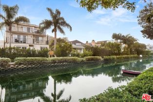 Residential Income, 3000   Grand Canal, Venice, CA  Venice, CA 90291