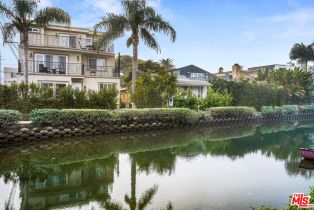 Residential Income, 3000 Grand Canal, Venice, CA 90291 - 2