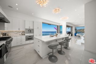 Single Family Residence, 11350 Pacific Coast hwy, Malibu, CA 90265 - 17