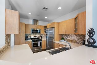 Condominium, 4541 Colfax ave, Studio City, CA 91602 - 15