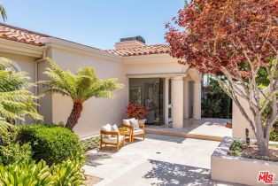 Single Family Residence, 1136 Calle Vista dr, Beverly Hills, CA 90210 - 2