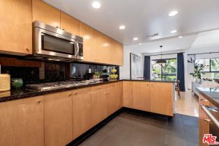 Condominium, 1235 Yale st, Santa Monica, CA 90404 - 14