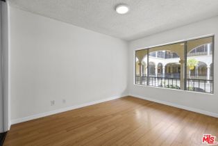 Apartment, 1033 6TH st, Santa Monica, CA 90403 - 3