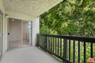 Condominium, 7202 Raintree cir, Culver City, CA 90230 - 13