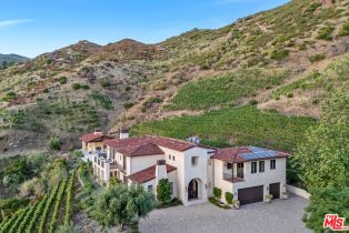 Single Family Residence, 33330   Hassted Dr, Malibu, CA  Malibu, CA 90265