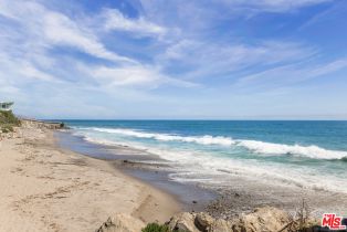 Single Family Residence, 11770 Pacific Coast hwy, Malibu, CA 90265 - 5