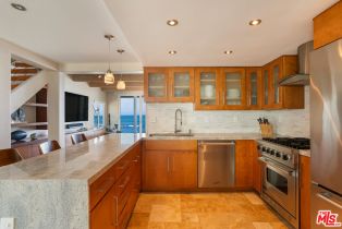 Single Family Residence, 11770 Pacific Coast hwy, Malibu, CA 90265 - 17