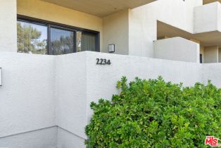 Condominium, 2234 Century Hill, Westwood, CA 90067 - 42