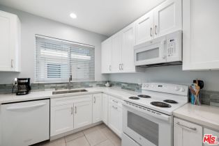 Condominium, 5216 Yarmouth ave, Encino, CA 91316 - 12