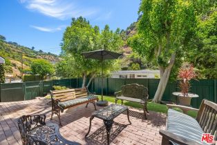 Single Family Residence, 1560 Benedict Canyon dr, Beverly Hills, CA 90210 - 19