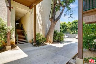 Condominium, 5460 White Oak ave, Encino, CA 91316 - 3