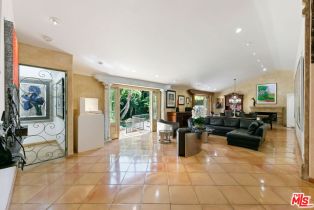 Single Family Residence, 16830 Livorno dr, Pacific Palisades, CA 90272 - 10