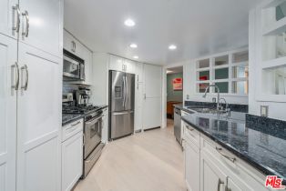 , 723 Westmount dr, West Hollywood , CA 90069 - 6