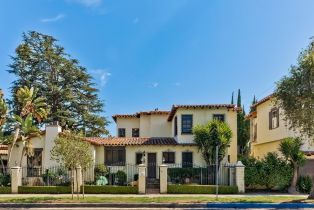 Single Family Residence, 127 Doheny dr, Beverly Hills, CA 90211 - 4