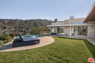 Single Family Residence, 10802 Alta View dr, Studio City, CA 91604 - 12