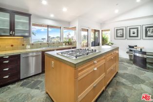 Single Family Residence, 3929 Villa Costera, Malibu, CA 90265 - 19