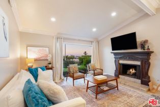 Single Family Residence, 18431 Kingsport dr, Malibu, CA 90265 - 4