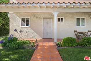 Residential Income, 4248 Troost ave, Studio City, CA 91604 - 4