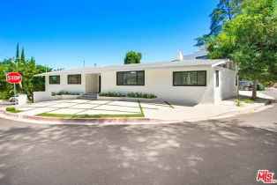 Single Family Residence, 4166 Crisp Canyon rd, Sherman Oaks, CA 91403 - 4