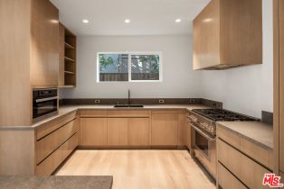 Condominium, 446 San Vicente blvd, Santa Monica, CA 90402 - 6