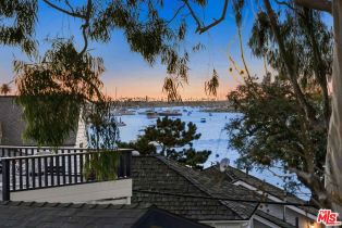 Single Family Residence, 121 Emerald ave, Newport Beach, CA 92662 - 19