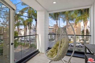 Single Family Residence, 121 Emerald ave, Newport Beach, CA 92662 - 16