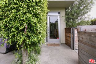 Single Family Residence, 344 Indiana ave, Venice, CA 90291 - 12