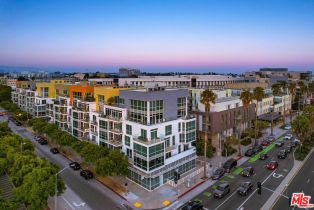 Condominium, 1705 Ocean Avenue, Santa Monica, CA 90401 - 18