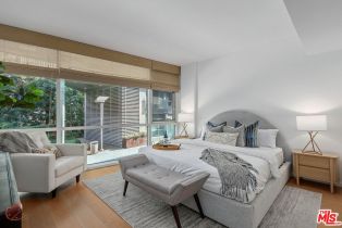 Condominium, 1705 Ocean Avenue, Santa Monica, CA 90401 - 12