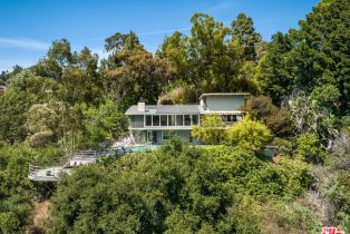 Single Family Residence, 2870   Benedict Canyon Dr, Beverly Hills, CA  Beverly Hills, CA 90210