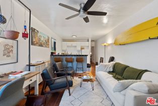 Condominium, 31  South Venice Blvd, Venice, CA  Venice, CA 90291