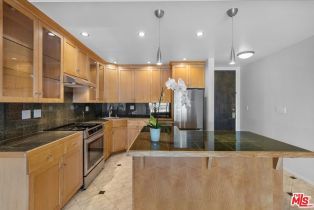 Condominium, 900 Euclid st, Santa Monica, CA 90403 - 7