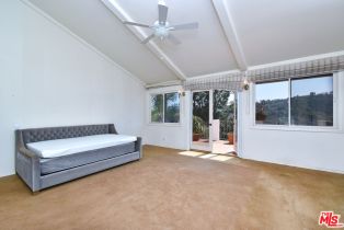 Single Family Residence, 2901 Benedict Canyon Drive, Beverly Hills, CA 90210 - 18