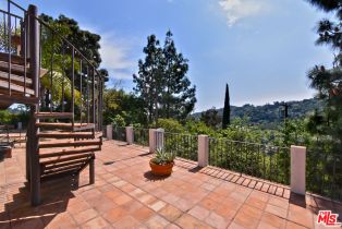 Single Family Residence, 2901 Benedict Canyon Drive, Beverly Hills, CA 90210 - 27