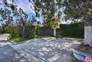 Single Family Residence, 2901 Benedict Canyon Drive, Beverly Hills, CA 90210 - 2