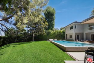 Single Family Residence, 15641 Meadowgate rd, Encino, CA 91436 - 5