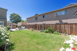 Residential Income, 5551 Mammoth ave, Sherman Oaks, CA 91401 - 8