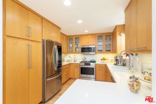 Condominium, 844 17th st, Santa Monica, CA 90403 - 11