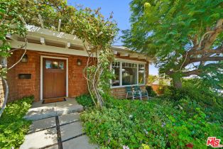 Single Family Residence, 671 Enchanted way, Pacific Palisades, CA 90272 - 2