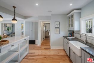 Single Family Residence, 12 Seaview ter, Santa Monica, CA 90401 - 19